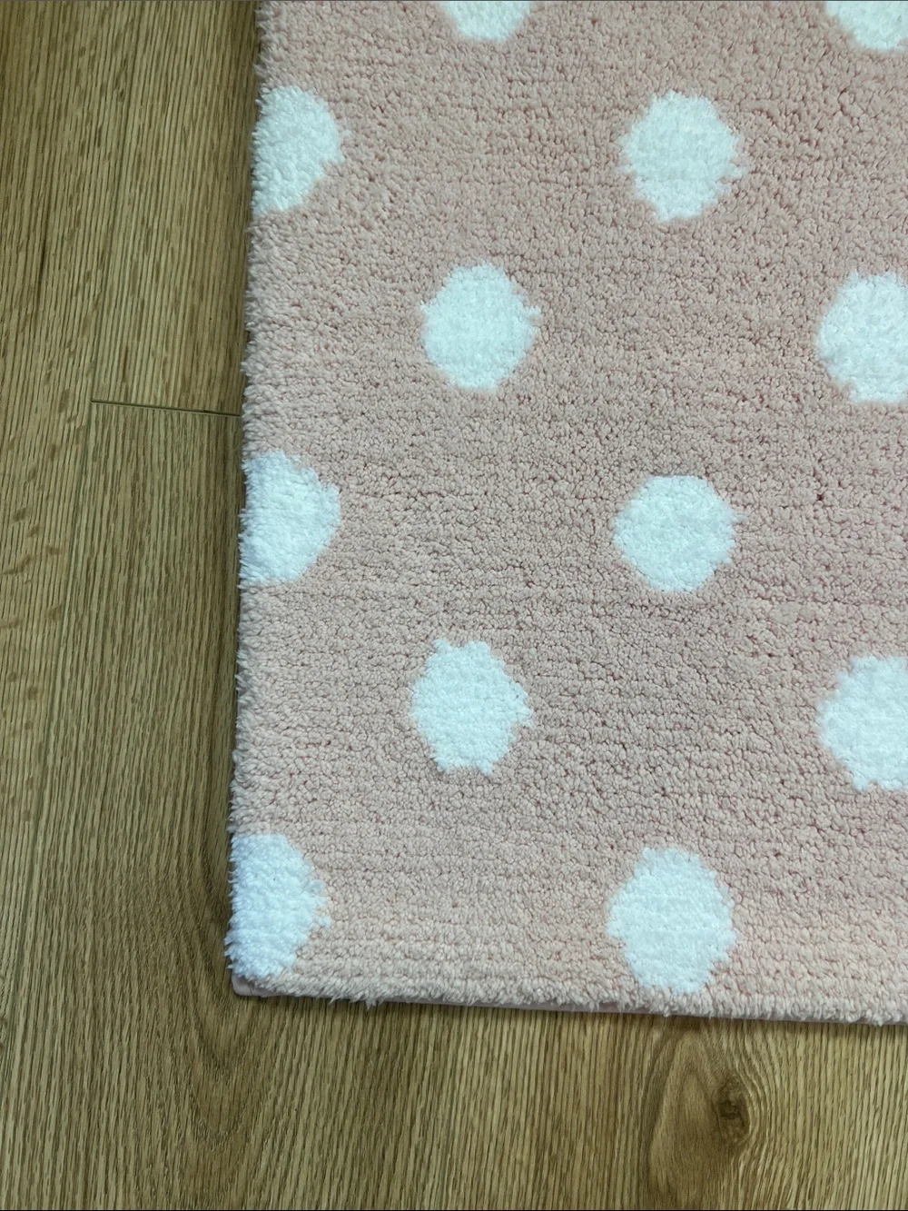 Kate Spade Bath Mat Blush Pink with White Polka Dots Soft Plush 21